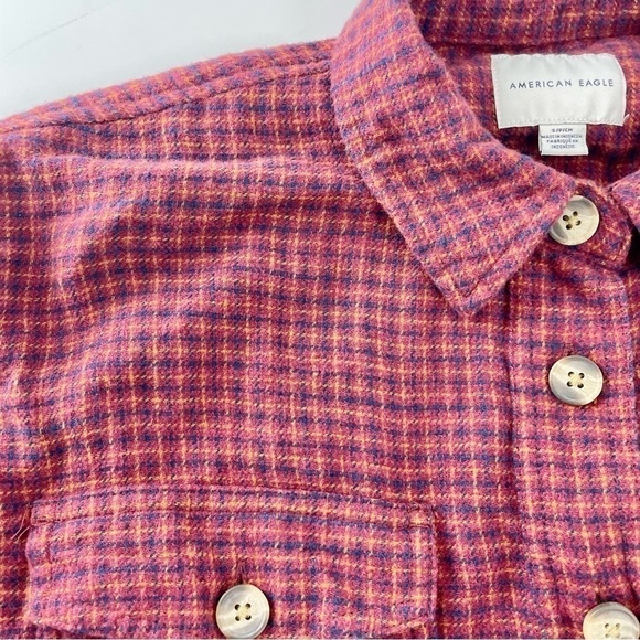 American‎ Eagle Crop Plaid Boxy Long Sleeve Red Button Down Boho Flannel - Picture 3 of 9